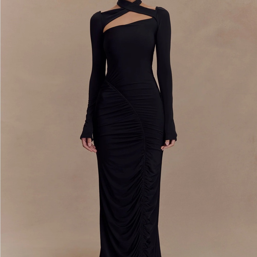 MESHKI Lyndon
Long Sleeve Slinky Maxi Dress